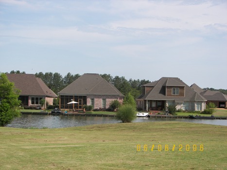 Nice Houses on the Water, Overlooking the golf course