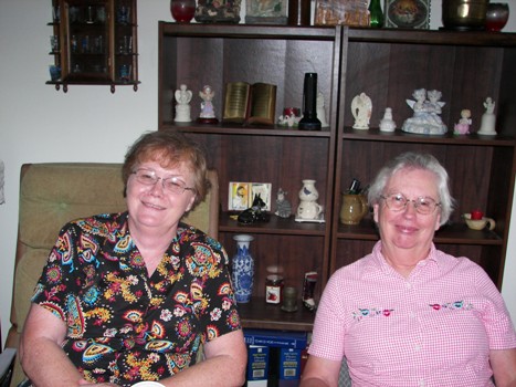 Linda and Annie Myrle